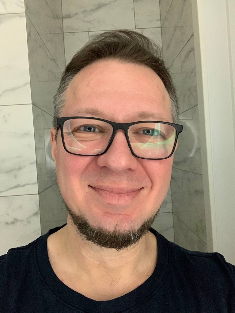 Николай Кошев, сооснователь emoria.space